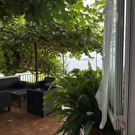 Peregrinos Al Pie Del Camino Apartamento Vigo